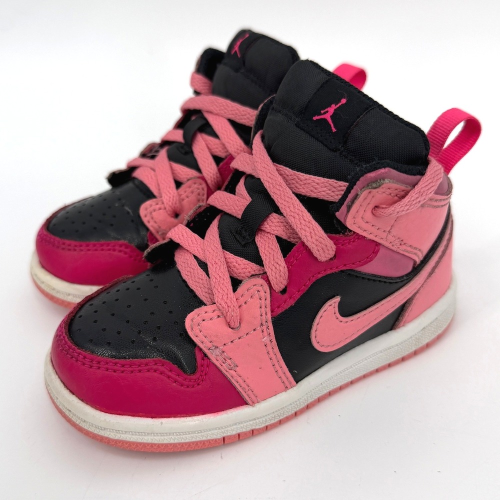 Nike Air Jordan 1 Mid Coral Chalk Sneakers Pink Sz 7 Infant